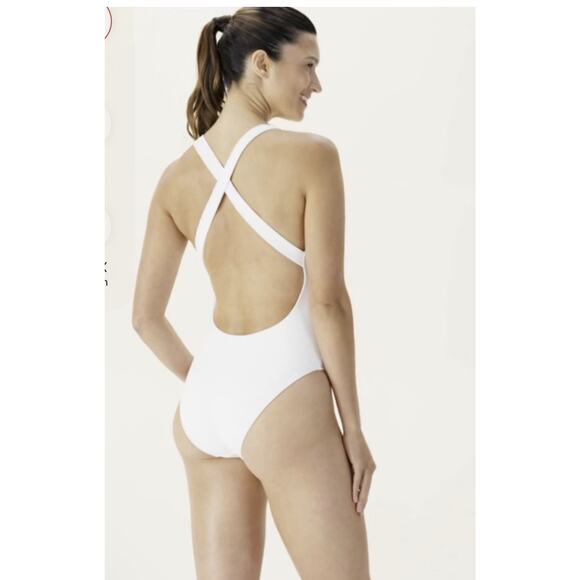 Andie Swim The Tulum One Piece Swimsuit White Ribbed Size M NWT - Picture 3 of 9